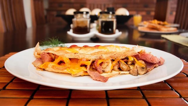 Omelete com frango